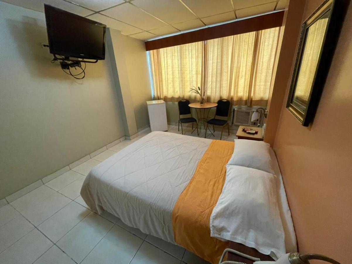 Tropical Inn Hotel Guayaquil Exterior foto